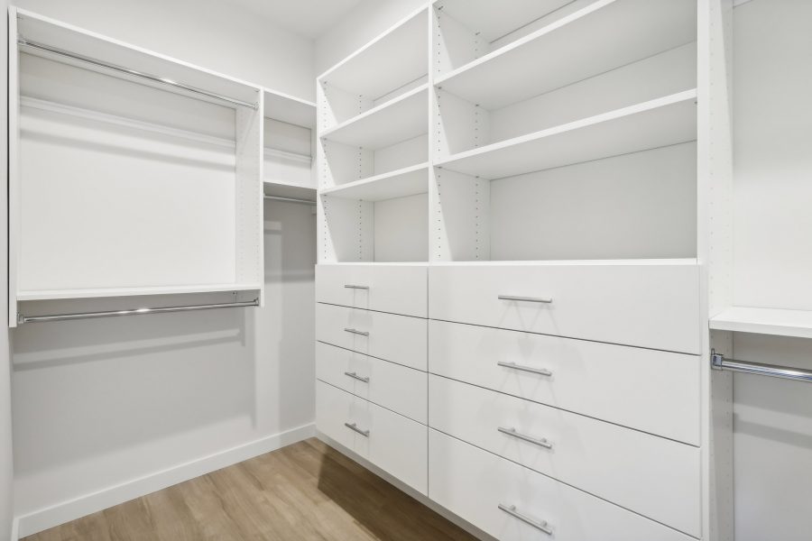 PawPaw Unit Walk-In Closet