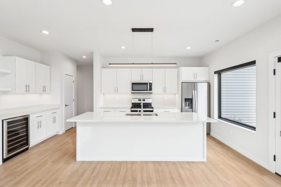 Willow Unit Main Kitchen, Straight On View Showing Island