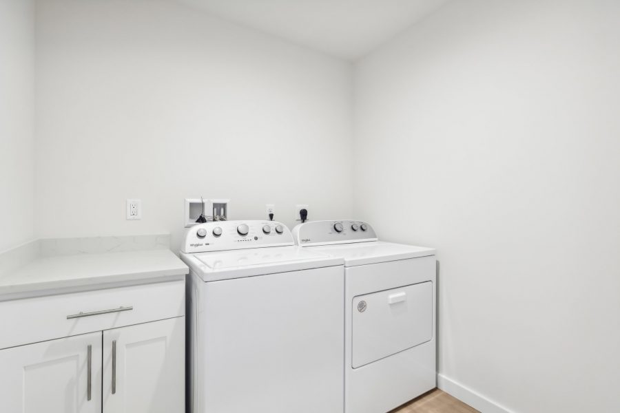 Willow Unit Utility Area with Laundry